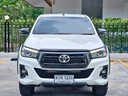2019 TOYOTA Hilux