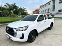2021 TOYOTA Hilux