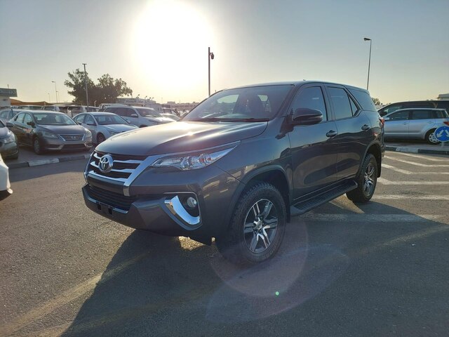 2018 TOYOTA Fortuner