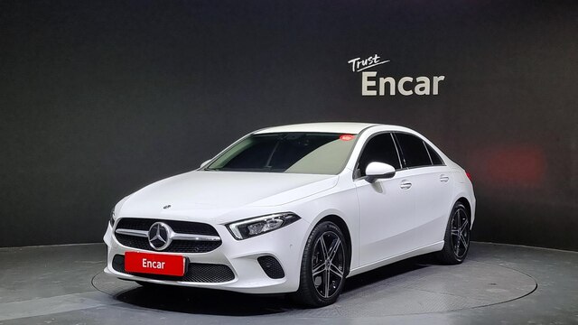 2020 MERCEDES-BENZ A-Class