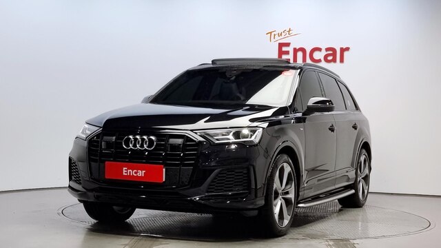 2022 AUDI Q7