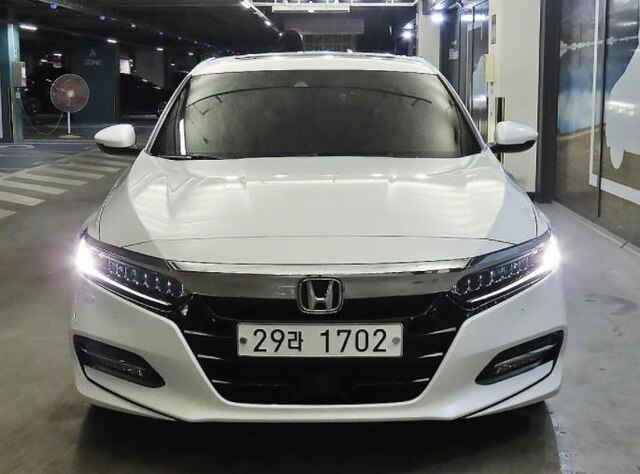 2018 HONDA Accord