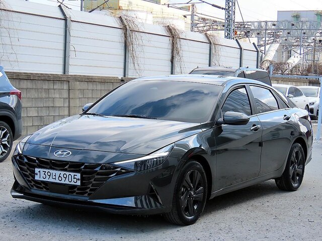 2021 HYUNDAI Avante (Elantra)