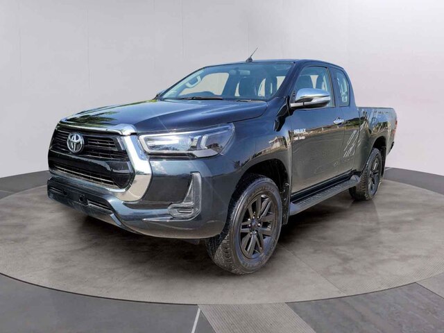 2017 TOYOTA Hilux