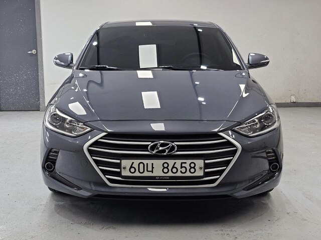 2018 HYUNDAI Avante (Elantra)