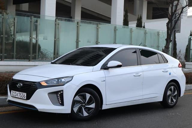 2018 HYUNDAI IONIQ