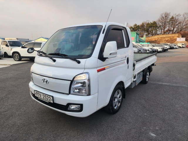 2022 HYUNDAI Porter, 