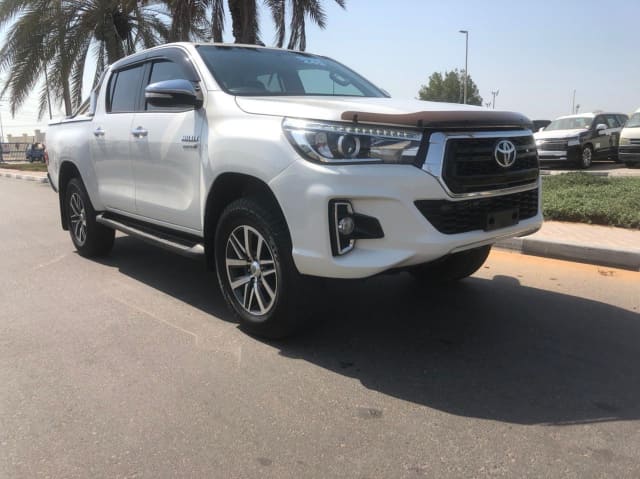 2017 TOYOTA Hilux