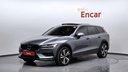 2020 VOLVO V60