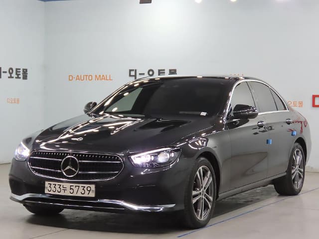 2022 MERCEDES-BENZ E-Class