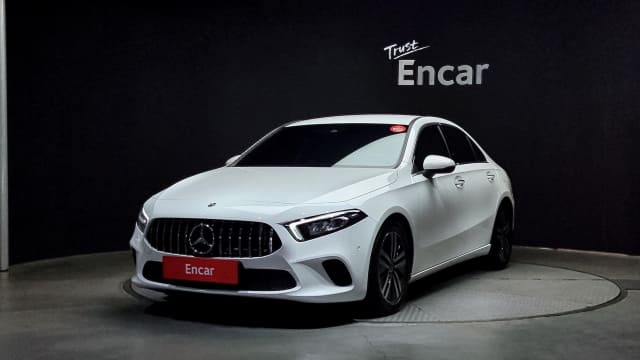 2022 MERCEDES-BENZ A-Class