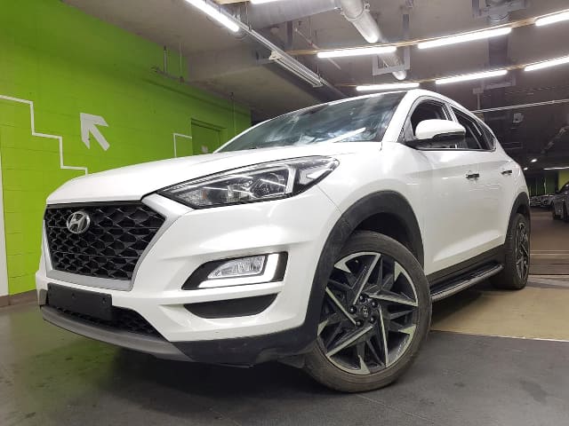 2019 HYUNDAI Tucson