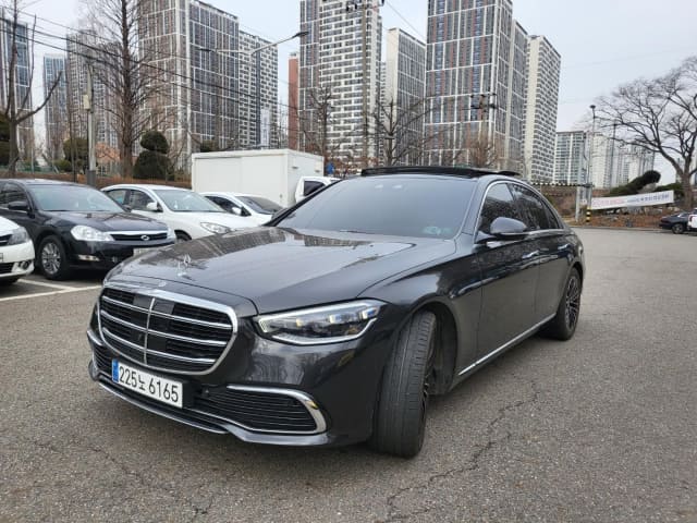 2023 MERCEDES-BENZ S-Class