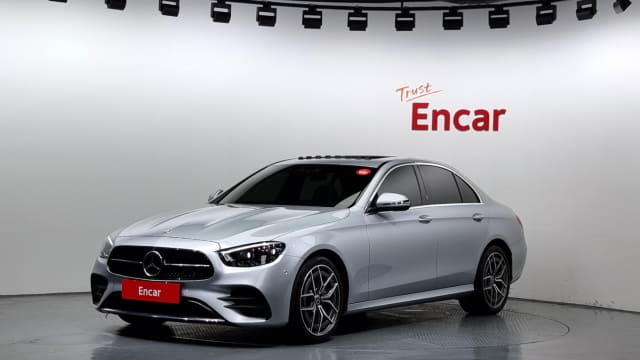 2022 MERCEDES-BENZ E-Class