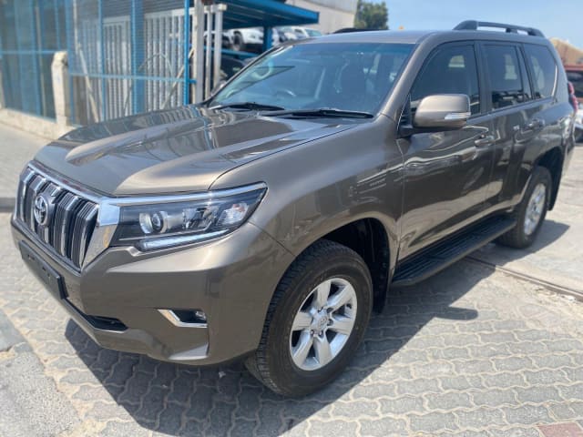 2016 TOYOTA Land Cruiser Prado