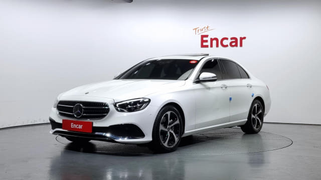 2021 MERCEDES-BENZ E-Class