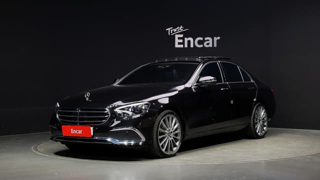 2023 MERCEDES-BENZ E-Class