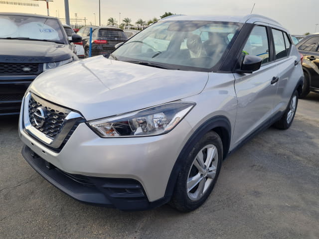 2017 NISSAN KICKS