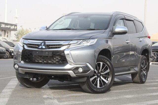 2016 MITSUBISHI Pajero