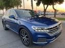 2019 VOLKSWAGEN Touareg