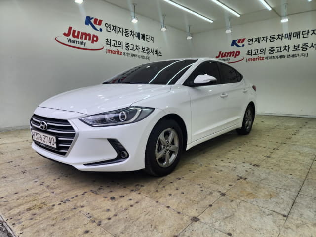 2017 HYUNDAI Avante (Elantra)