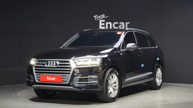 2019 AUDI Q7