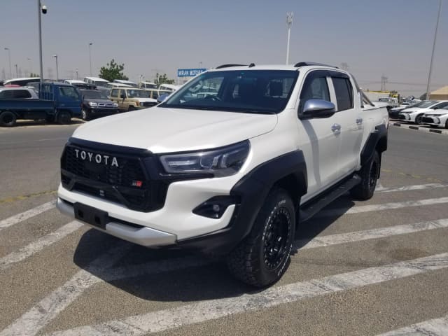 2018 TOYOTA Hilux