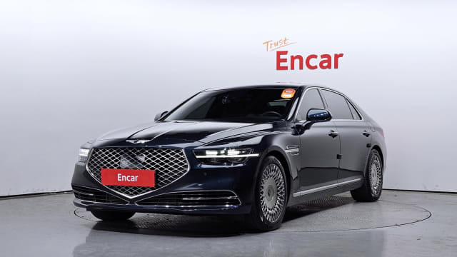 2021 Genesis G90