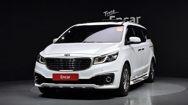 2017 KIA Carnival