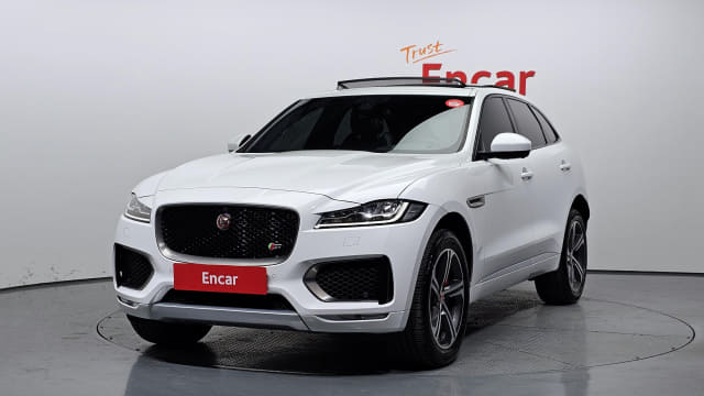 2017 JAGUAR F-PACE, 