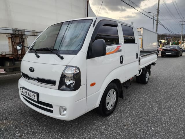 2017 KIA Bongo 3