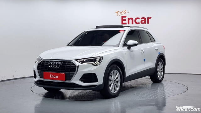 2022 AUDI Q3