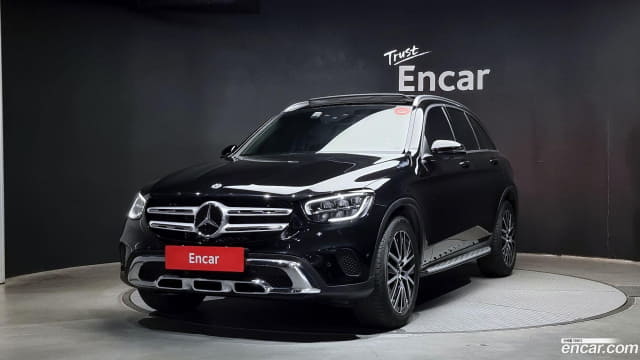 2022 MERCEDES-BENZ GLC-Class