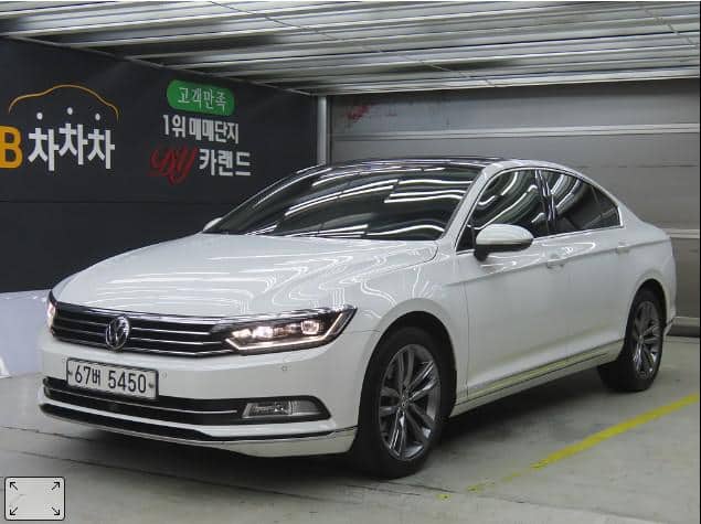 2018 VOLKSWAGEN Passat