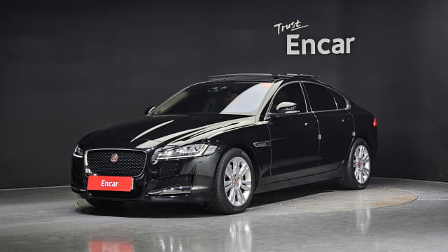 2018 JAGUAR XF