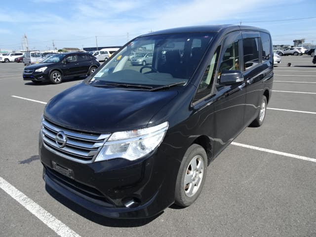 2016 NISSAN Serena