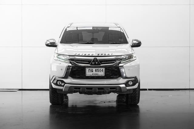 2018 MITSUBISHI Pajero