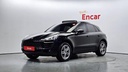 2018 Porsche MACAN, 