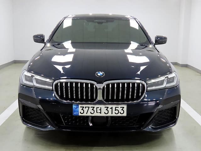 2021 BMW 5 Series