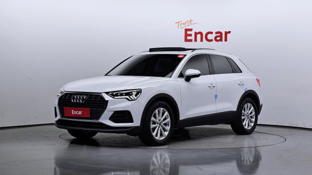 2022 AUDI Q3