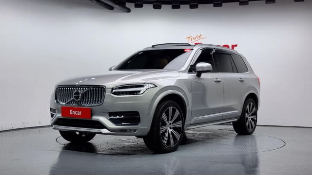 2024 VOLVO XC90