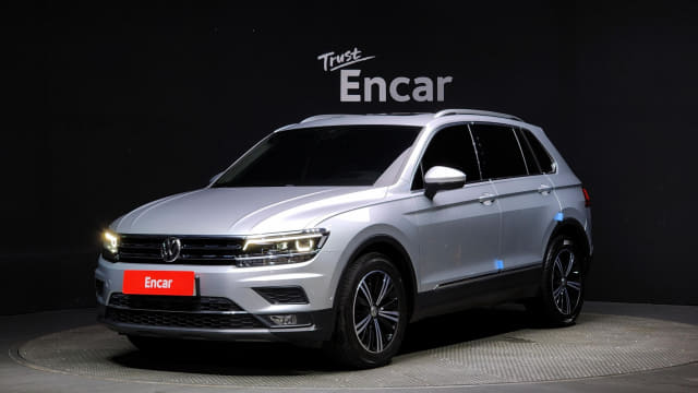 2020 VOLKSWAGEN Tiguan