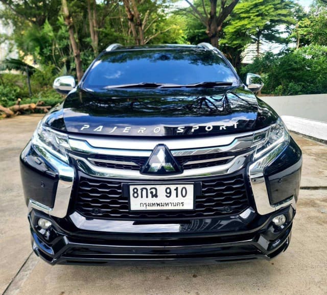 2019 MITSUBISHI Pajero, 