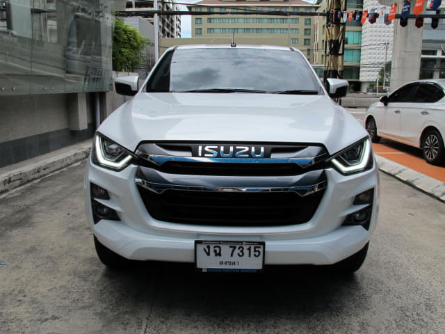 2022 ISUZU D-Max