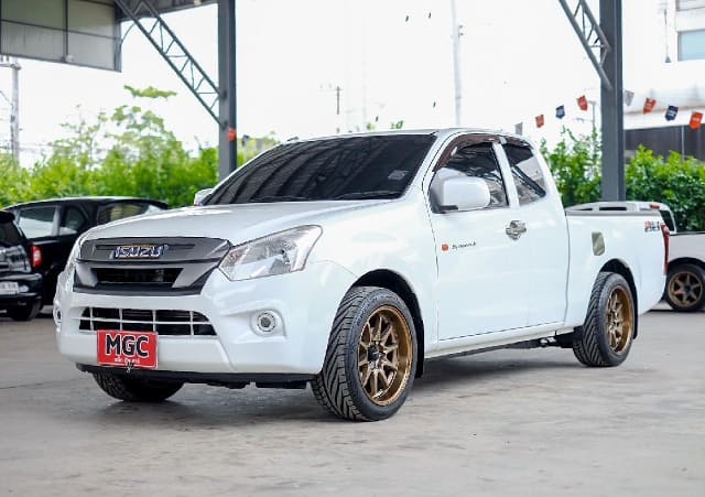 2018 ISUZU D-Max