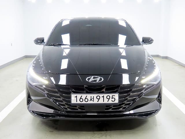 2021 HYUNDAI Avante (Elantra)