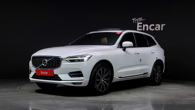 2019 VOLVO XC60