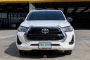 2021 TOYOTA Hilux