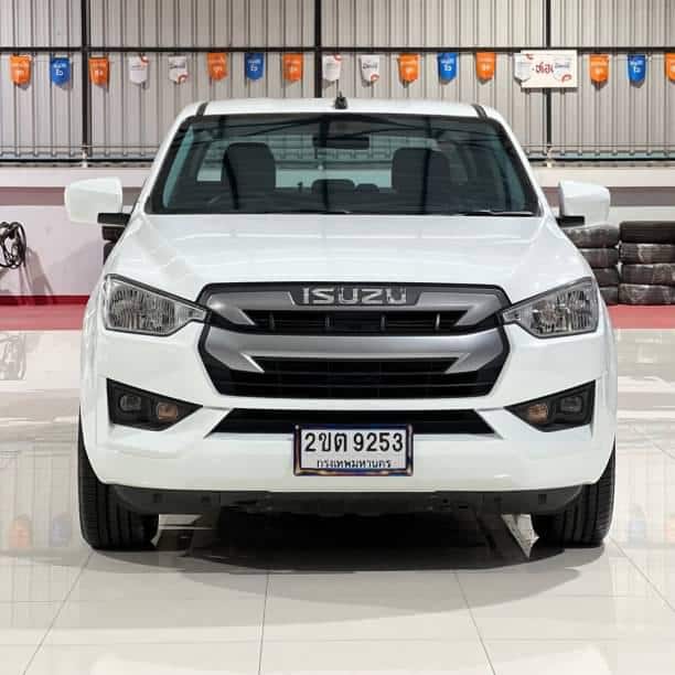 2021 ISUZU D-Max