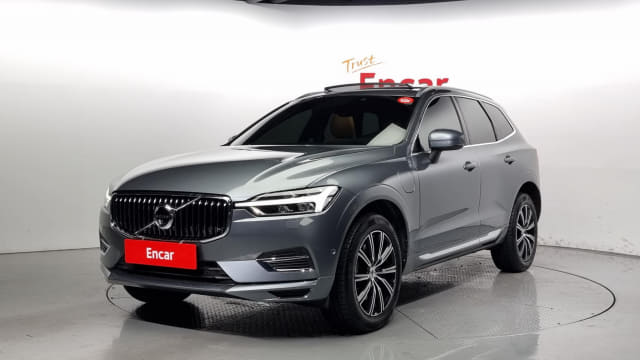 2021 VOLVO XC60